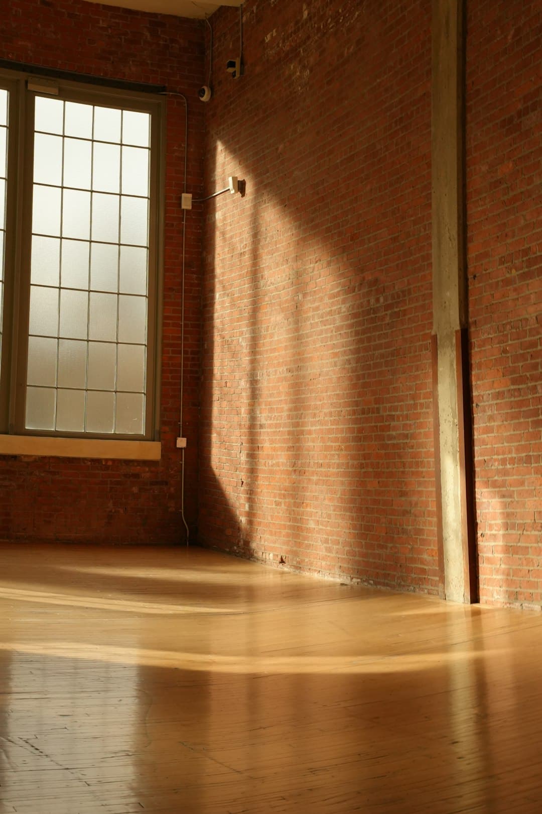 How to Clean Hardwood Floors the Right Way (9 Rules That Prevent Damage)